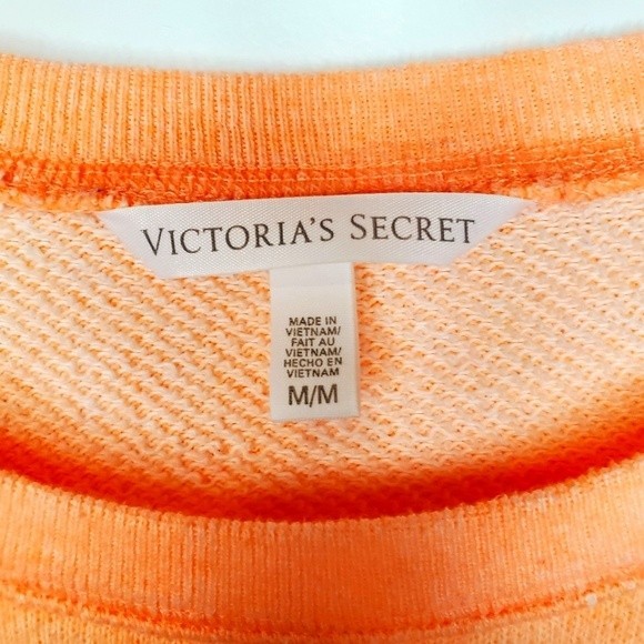 Victoria's Secret Peach Women's "Love Rules" Sweatshirt Size M - Picture 4 of 11